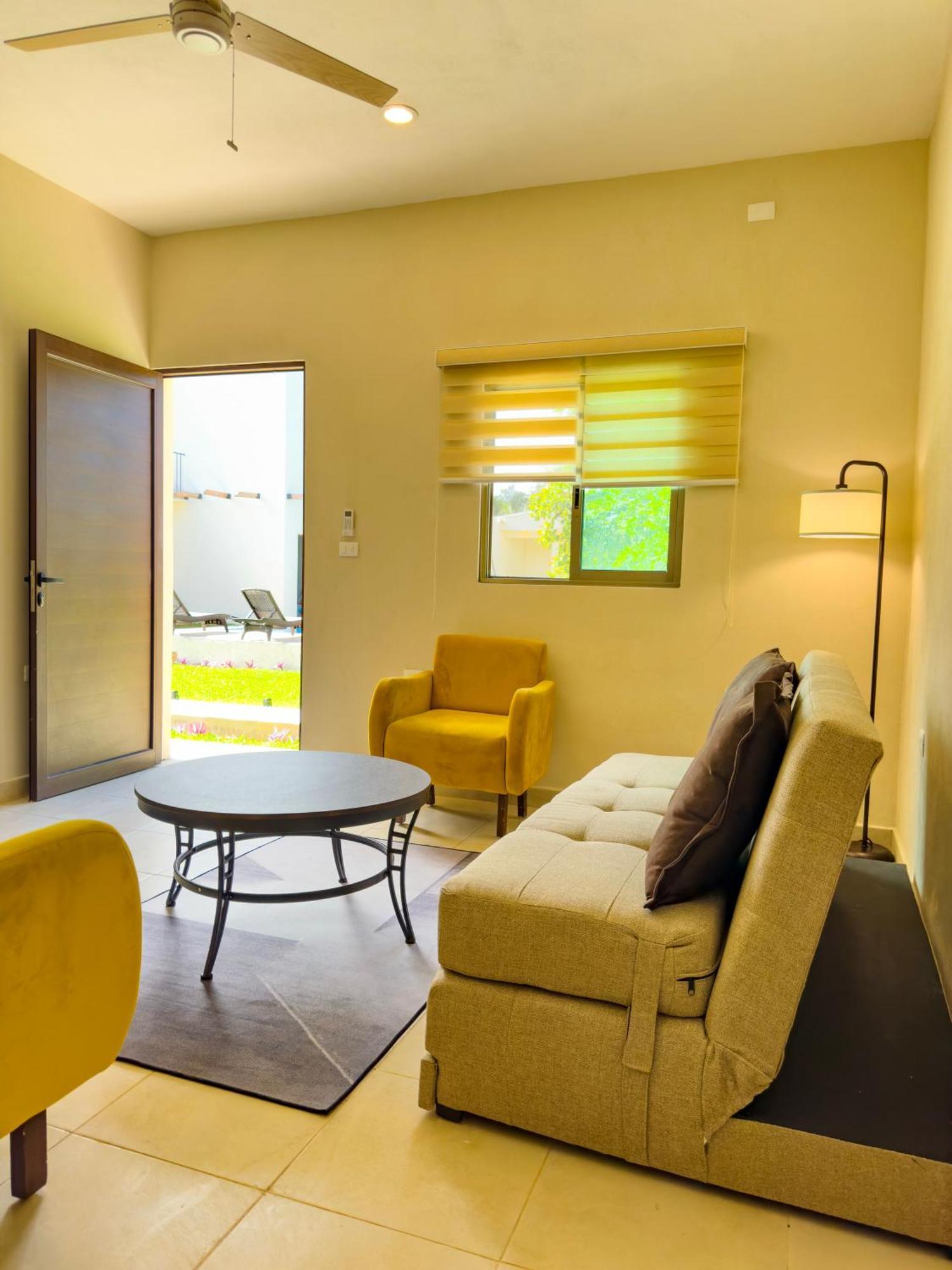 Mar Turquesa Aparthotel